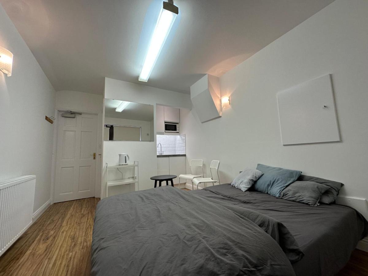 Santry Studio Dublin Extérieur photo