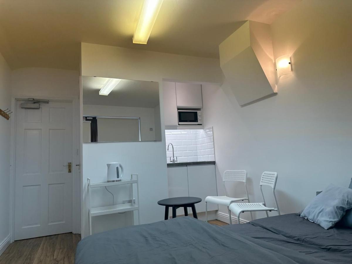 Santry Studio Dublin Extérieur photo